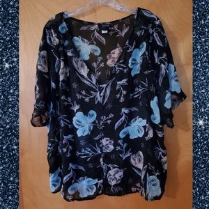 Sheer floral blouse w pintuck detail